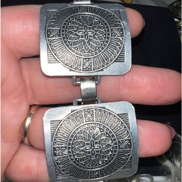 Silver and turquoise southwest style bracelet - Picture 7 of 7